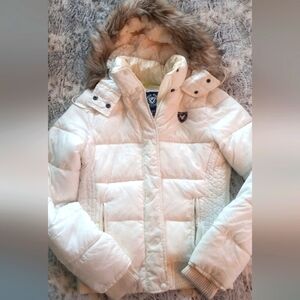 American Eagle puffer coat, white, hood with faux fur.